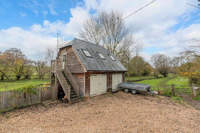 1 Bedroom Flat To Rent In Mill Lane, Corston, Malmesbury, SN16