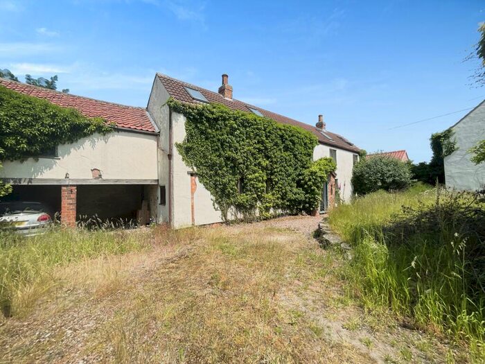 4 Bedroom Character Property For Sale In Bawtry Road, Everton, Doncaster, DN10