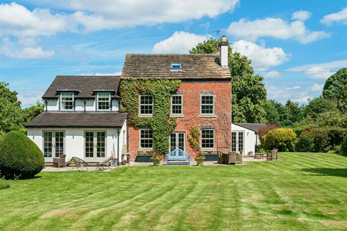 5 Bedroom Detached House For Sale In Lowes Lane, Gawsworth, SK11
