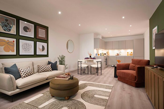 2 Bedroom Flat For Sale In , Capital Interchange Way, Brentford, TW8