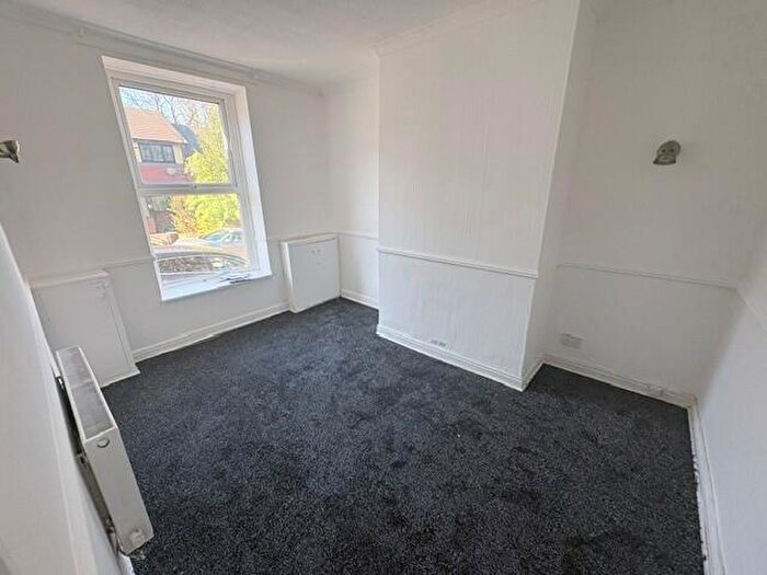 3 Bedroom Terraced House To Rent In Radford Street, Darwen, BB3
