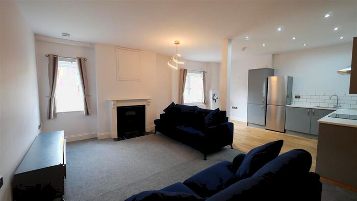 1 Bedroom Flat To Rent In East Street, St. Ives, Huntingdon, PE27