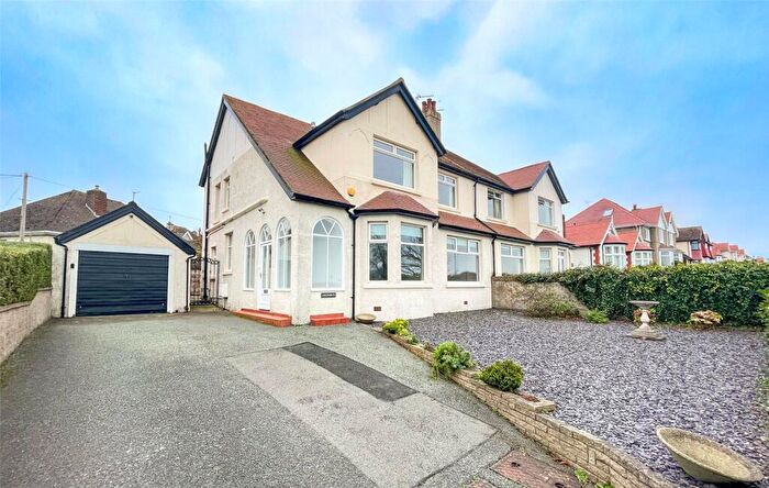 3 Bedroom Semi-Detached House To Rent In Maesdu Avenue, Llandudno, Conwy, LL30