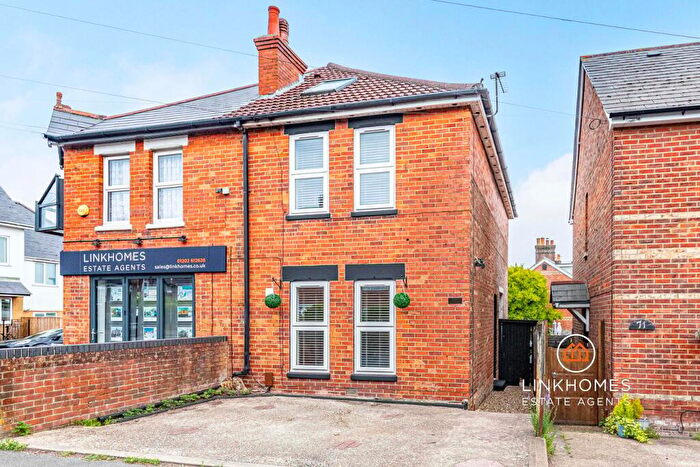 3 Bedroom Semi-Detached House For Sale In Richmond Road, Poole, BH14