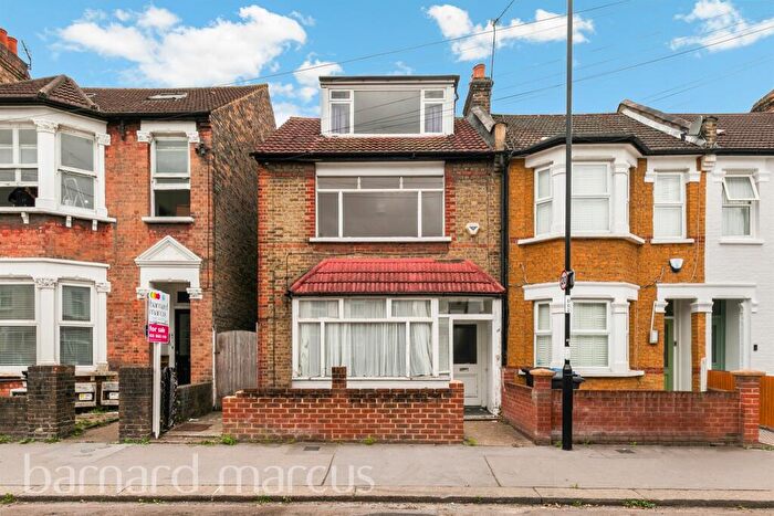 4 Bedroom Terraced House For Sale In Kynaston Road, Thornton Heath, CR7