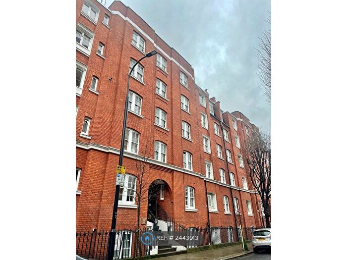 1 Bedroom Flat To Rent In Rashleigh House, London, WC1H