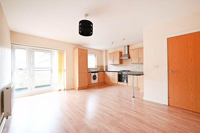 2 Bedroom Apartment To Rent In The Willows, Middlewood Road, Sheffield, S6
