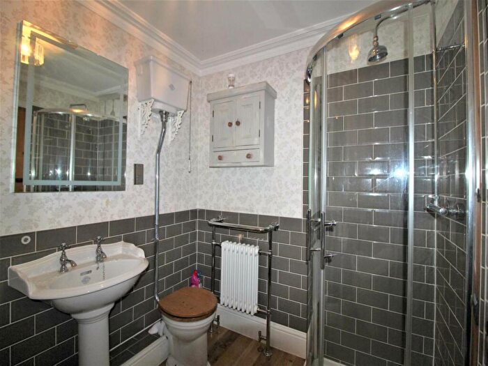 1 Bedroom Maisonette To Rent In Hall Close, Worsborough Village, Barnsley, S70