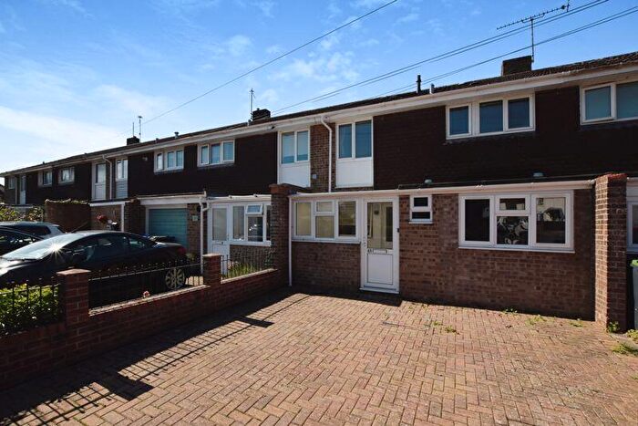 3 Bedroom Terraced House To Rent In Hulse Road, Salisbury, SP1