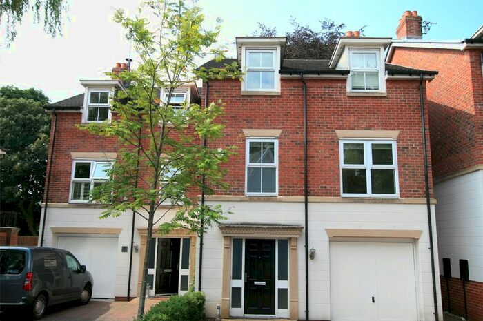 4 Bedroom Semi-Detached House To Rent In The Coppice, Worsley, Manchester, M28