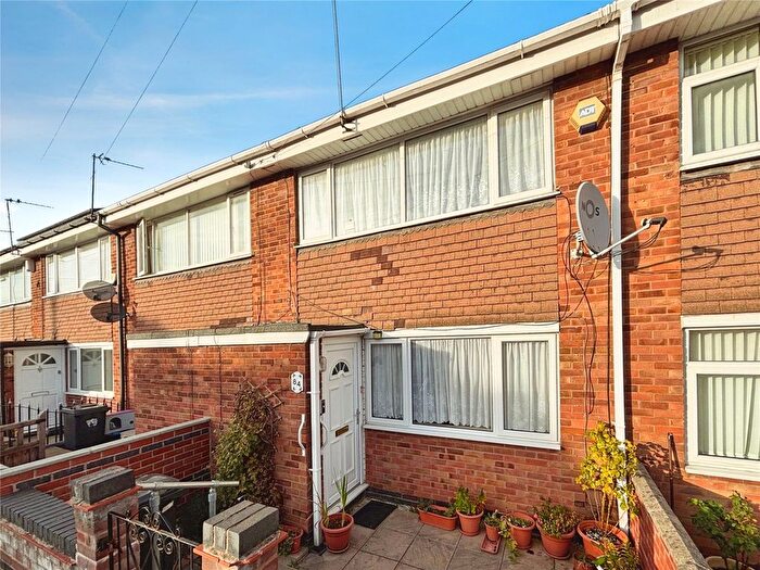 2 Bedroom Terraced House To Rent In Hampden Road, Leicester, Leicestershire, LE4