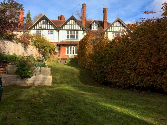 4 Bedroom Terraced House To Rent In Guildown Road, Guildford, Surrey, GU2