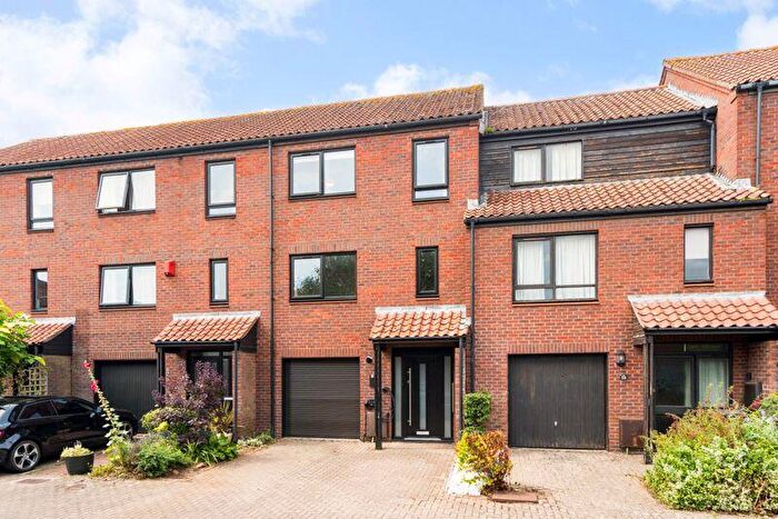 4 Bedroom Town House For Sale In Rownham Mead | Hotwells, BS8