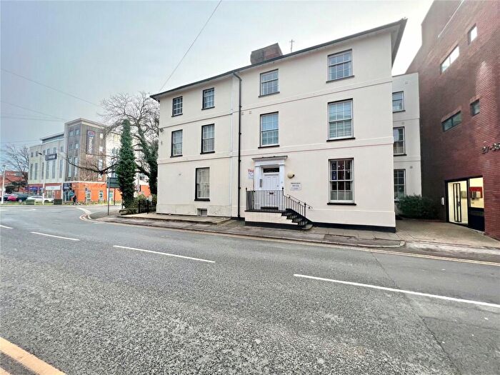 1 Bedroom Apartment To Rent In London Road, Newbury, Berkshire, RG14