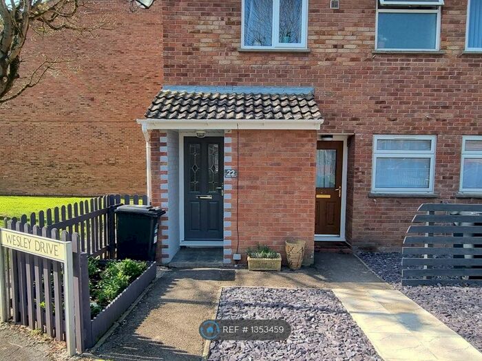 2 Bedroom Flat To Rent In Wesley Drive, Weston-Super-Mare, BS22