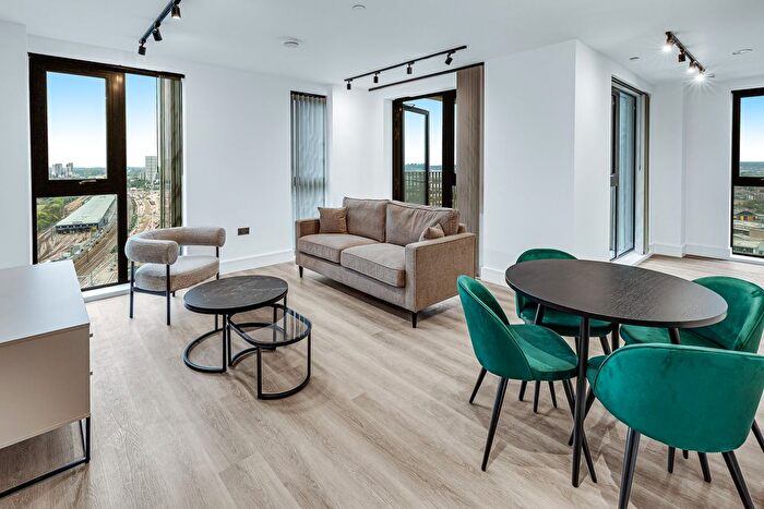 2 Bedroom Flat To Rent In Scrubs Lane, London, NW10