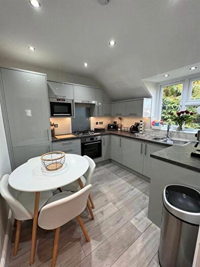 2 Bedroom Flat To Rent In Northwood Road, Harefield, Uxbridge, UB9