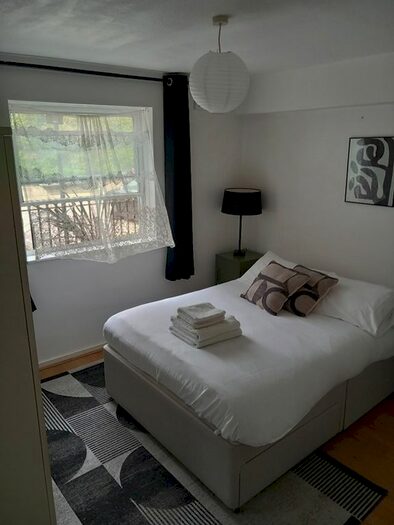 1 Bedroom Flat To Rent In Elgin Crescent, London, W11