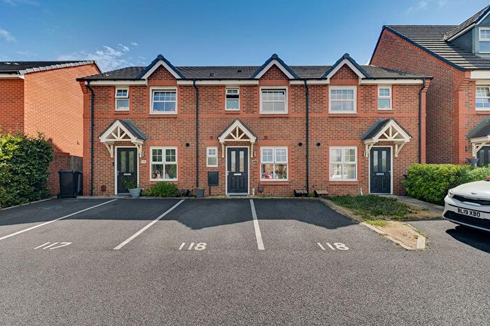 3 Bedroom Terraced House For Sale In Palmer Close, Moston, CW11