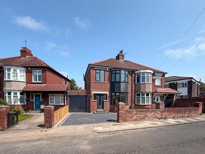 3 Bedroom Semi-Detached House For Sale In Westerhope Gardens, Newcastle Upon Tyne, NE5