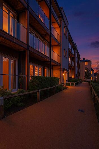 2 Bedroom Flat For Sale In The Rope Walk, Canterbury, CT1