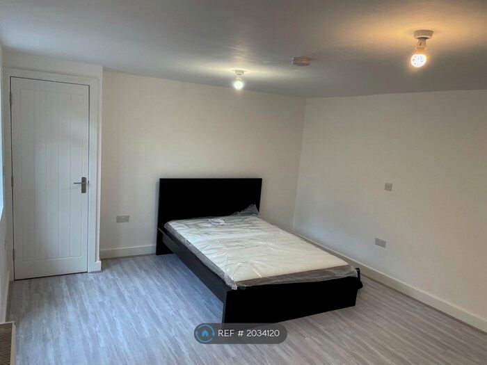 Studio To Rent In Oxford Road, Reading, RG1