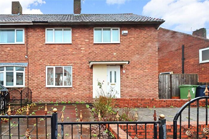 3 Bedroom Semi Detached House For Sale In Oakfield Road, Lobley Hill, Gateshead, NE11