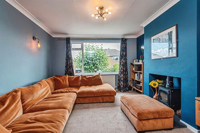 3 Bedroom Semi-Detached House For Sale In Westcroft, Honley, Holmfirth, HD9