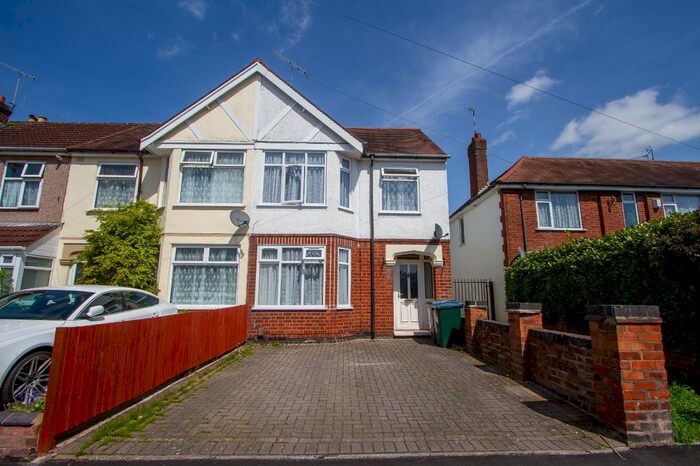 3 Bedroom Semi-Detached House To Rent In Westbury Road, Coventry, CV5