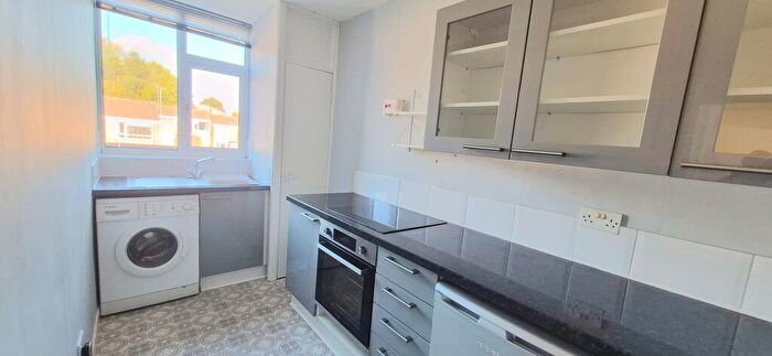 1 Bedroom Flat To Rent In Nevanthon Road, Leicester, LE3