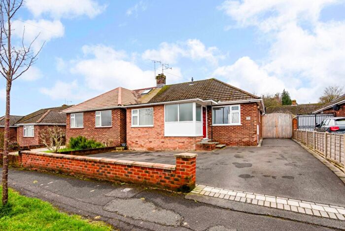 2 Bedroom Semi-Detached Bungalow For Sale In Hope Road, West End, SO30