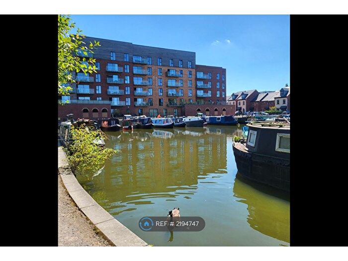 2 Bedroom Flat To Rent In Bridgewater Wharf, Droylsden, Manchester, M43