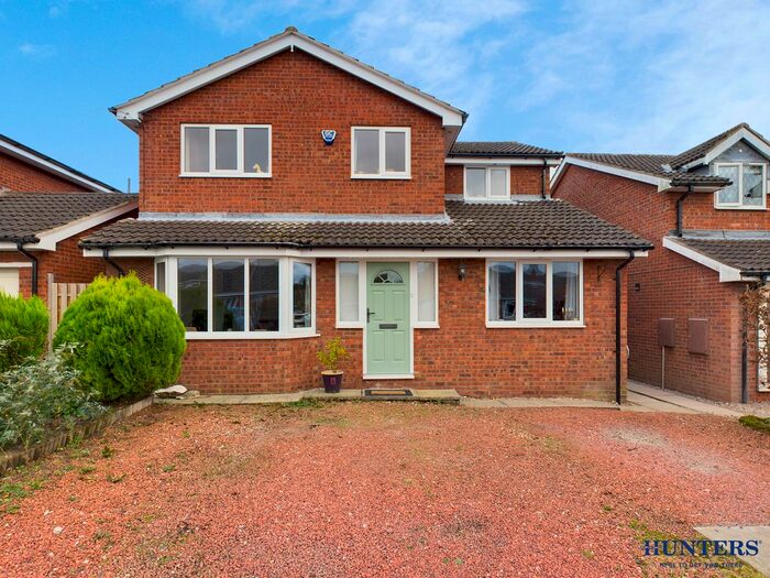 4 Bedroom Detached House For Sale In Hawthorne Drive, Holme-On-Spalding-Moor, York YO43