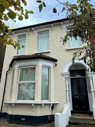 Studio To Rent In Oakfield Road, Croydon, CR0