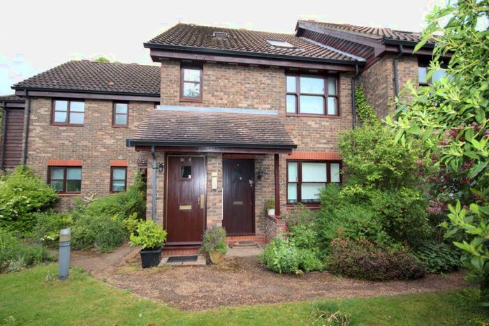 1 Bedroom Flat To Rent In Ardross Court Six Mile Bottom, CB8