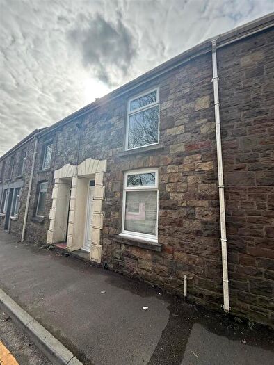 2 Bedroom Terraced House For Sale In Cwmamman Road, Glanamman, Ammanford, SA18