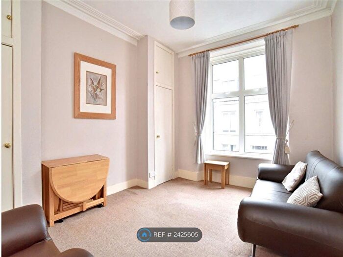 1 Bedroom Flat To Rent In Elmbank Road, Aberdeen, AB24