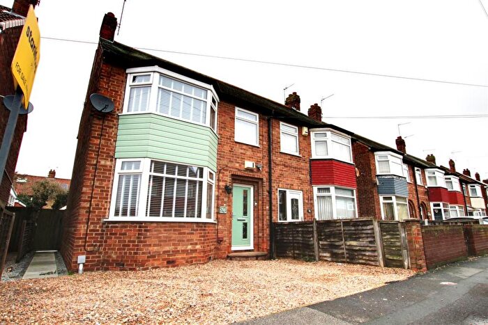 3 Bedroom Semi Detached House For Sale In Mollison Road, Hull, HU4