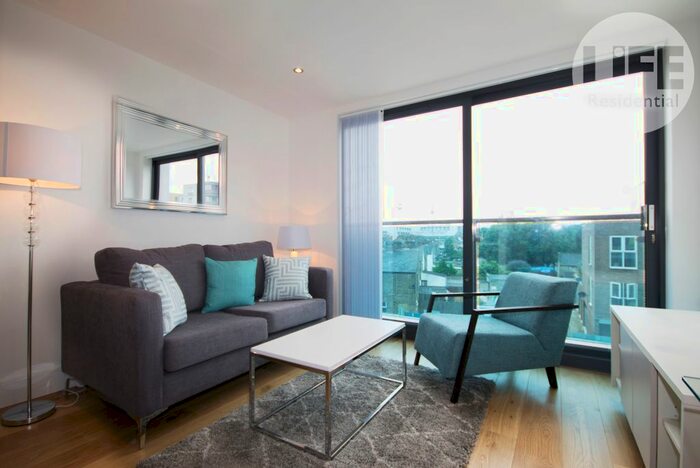 Studio To Rent In Trident House, Station Road, Hayes, Middlesex, UB3