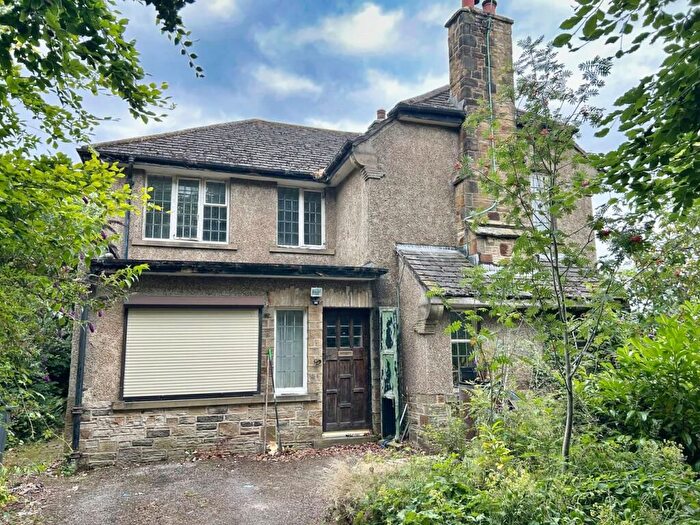 4 Bedroom Detached House For Sale In Ilkley Road, Riddlesden, Keighley, BD20