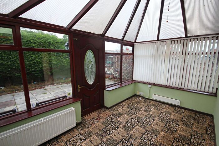 2 Bedroom Detached Bungalow For Sale In Annette Avenue, Newton-Le-Willows, WA12