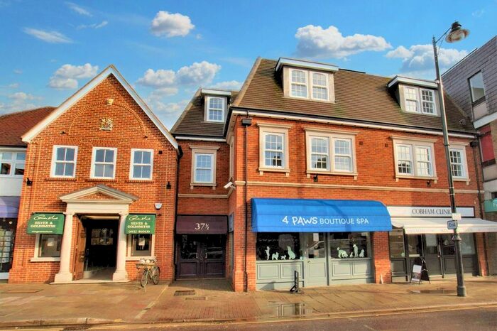 1 Bedroom Flat To Rent In High Street, Cobham, KT11