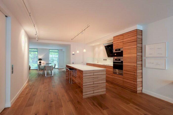 2 Bedroom Flat To Rent In Arlington Road, London, NW1