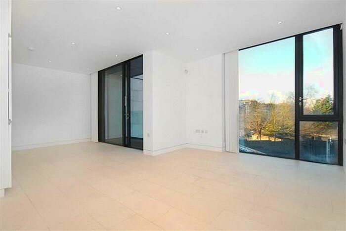 2 Bedroom Flat To Rent In Latitude House, Oval Road, London, NW1
