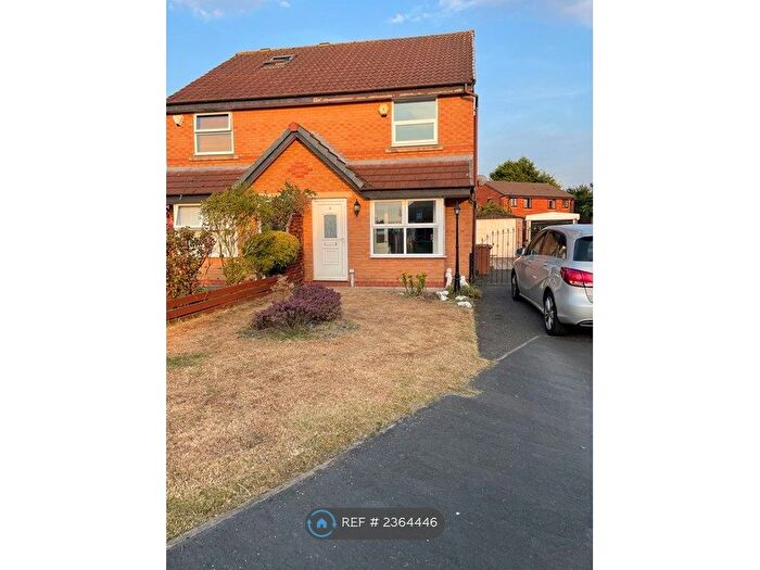3 Bedroom Semi-Detached House To Rent In Shiregreen, St. Helens, WA9
