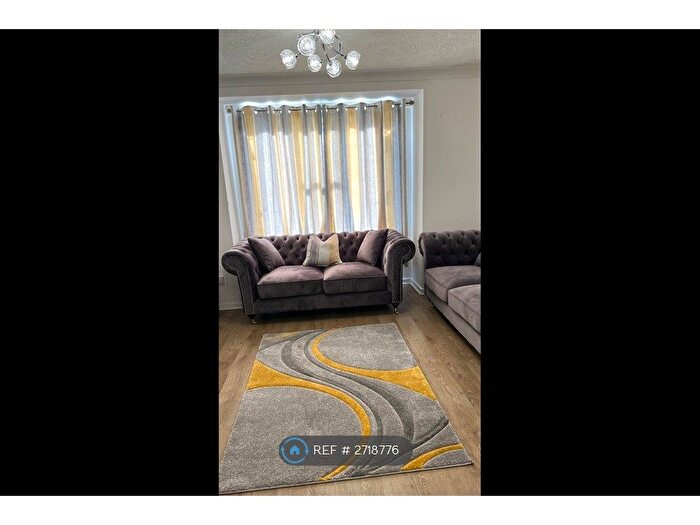 2 Bedroom Flat To Rent In Castalia Court, Dartford, DA1