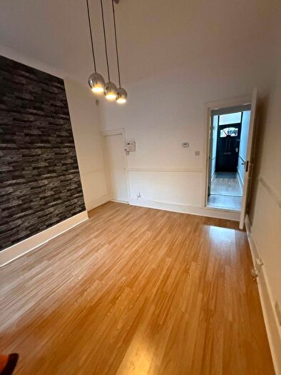 3 Bedroom Terraced House To Rent In Kentwood Road, Sneinton, NG2