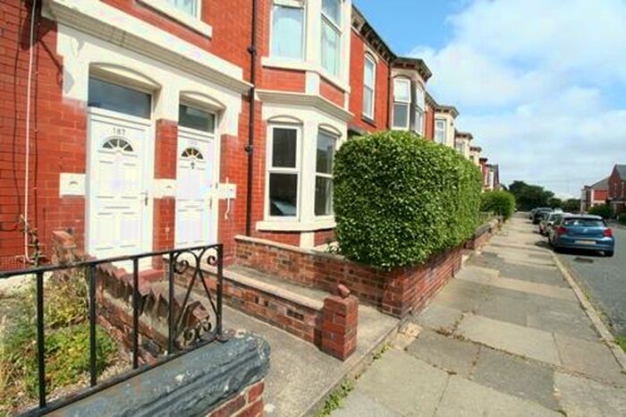2 Bedroom Flat To Rent In Tosson Terrace, Heaton, Newcastle Upon Tyne, NE6