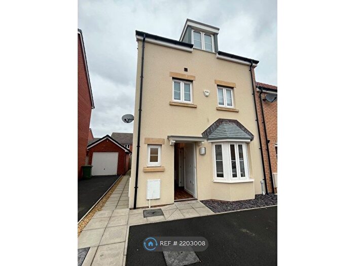 4 Bedroom Semi-Detached House To Rent In Picca Close, Cardiff, CF5
