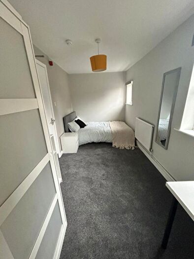 1 Bedroom House To Rent In Denison Street, Nottingham, NG7